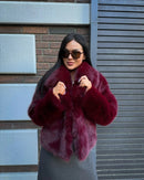 Casaco Sabrina felpuda e gola ampla