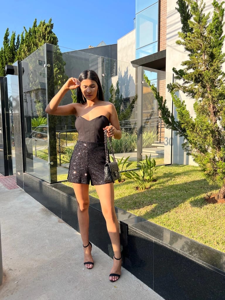 Curto em Paetê Vittar