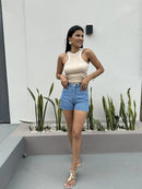 Calça Jeans Curta Cintura Alta